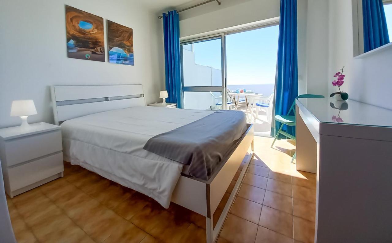 Mira Atlantico 13- Terraco Com Vista Mar E Cidade, Wifi, 80Mt Praia Quarteira Ngoại thất bức ảnh