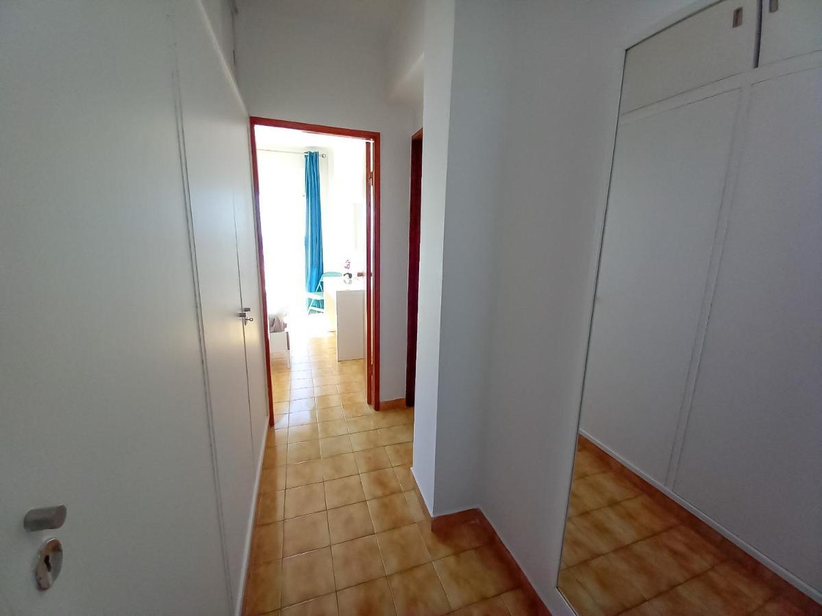 Mira Atlantico 13- Terraco Com Vista Mar E Cidade, Wifi, 80Mt Praia Quarteira Ngoại thất bức ảnh
