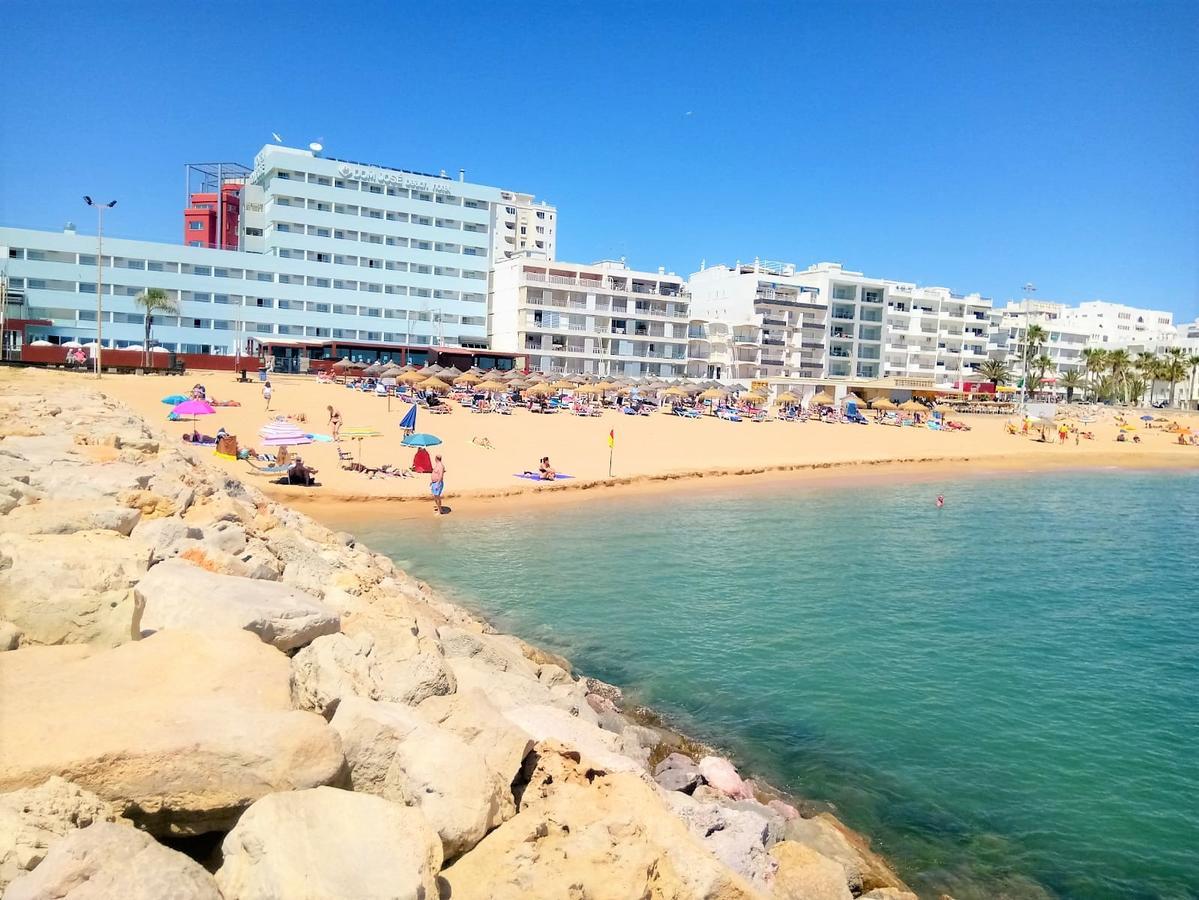 Mira Atlantico 13- Terraco Com Vista Mar E Cidade, Wifi, 80Mt Praia Quarteira Ngoại thất bức ảnh